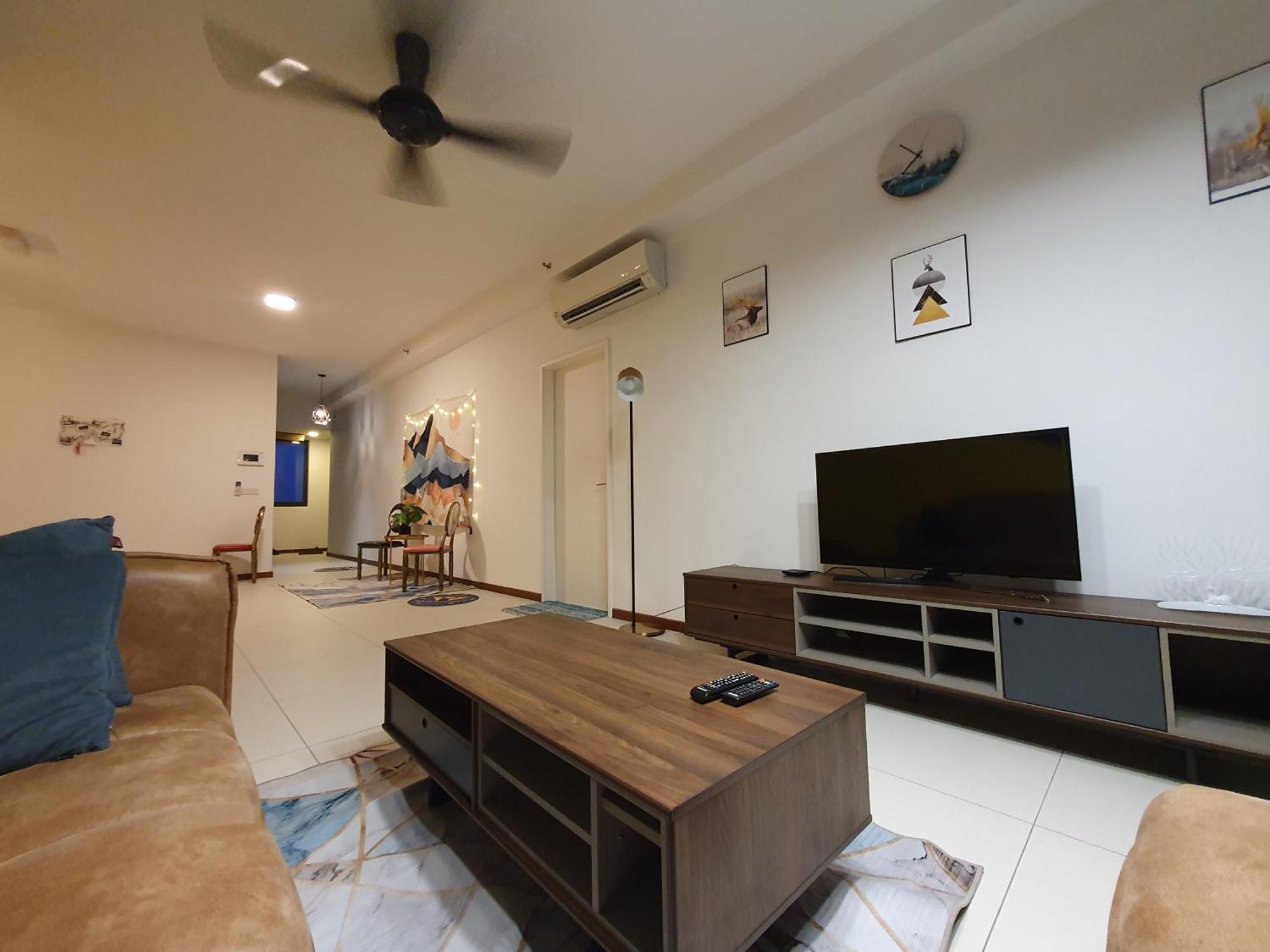 The Landmark By Katana 3Br To 4Br Luxury Seaview Landmark Homestay At Gurney 15-16Pax 无敌海景套房 Tanjung Tokong Exterior foto